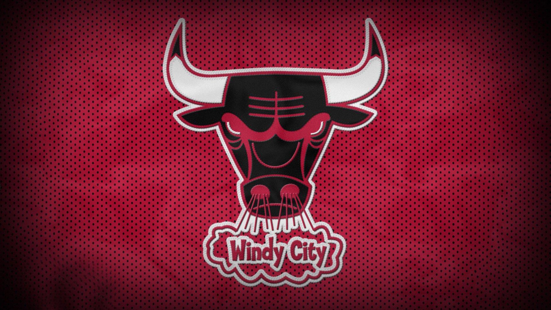 纳达尔鏖战五盘惊险晋级 法网14冠王再显红土统治力